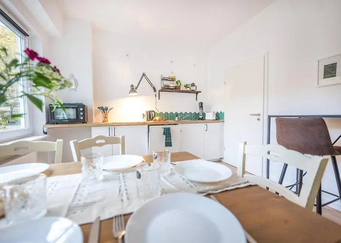 120qm, Cozy Apartment, Sehr Zentral Am Hbf, 3sz Апартаменты Кобленц