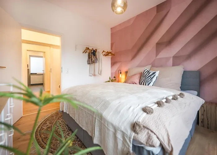 Апартаменты 120qm, Cozy Apartment, Sehr Zentral Am Hbf, 3sz Кобленц