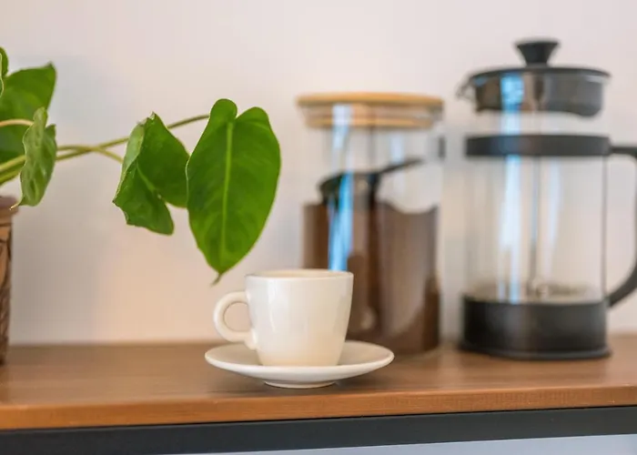 Appartamento 120qm, Cozy Apartment, Sehr Zentral Am Hbf, 3sz *